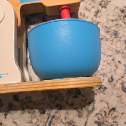 Melissa & Doug Wooden Mixer