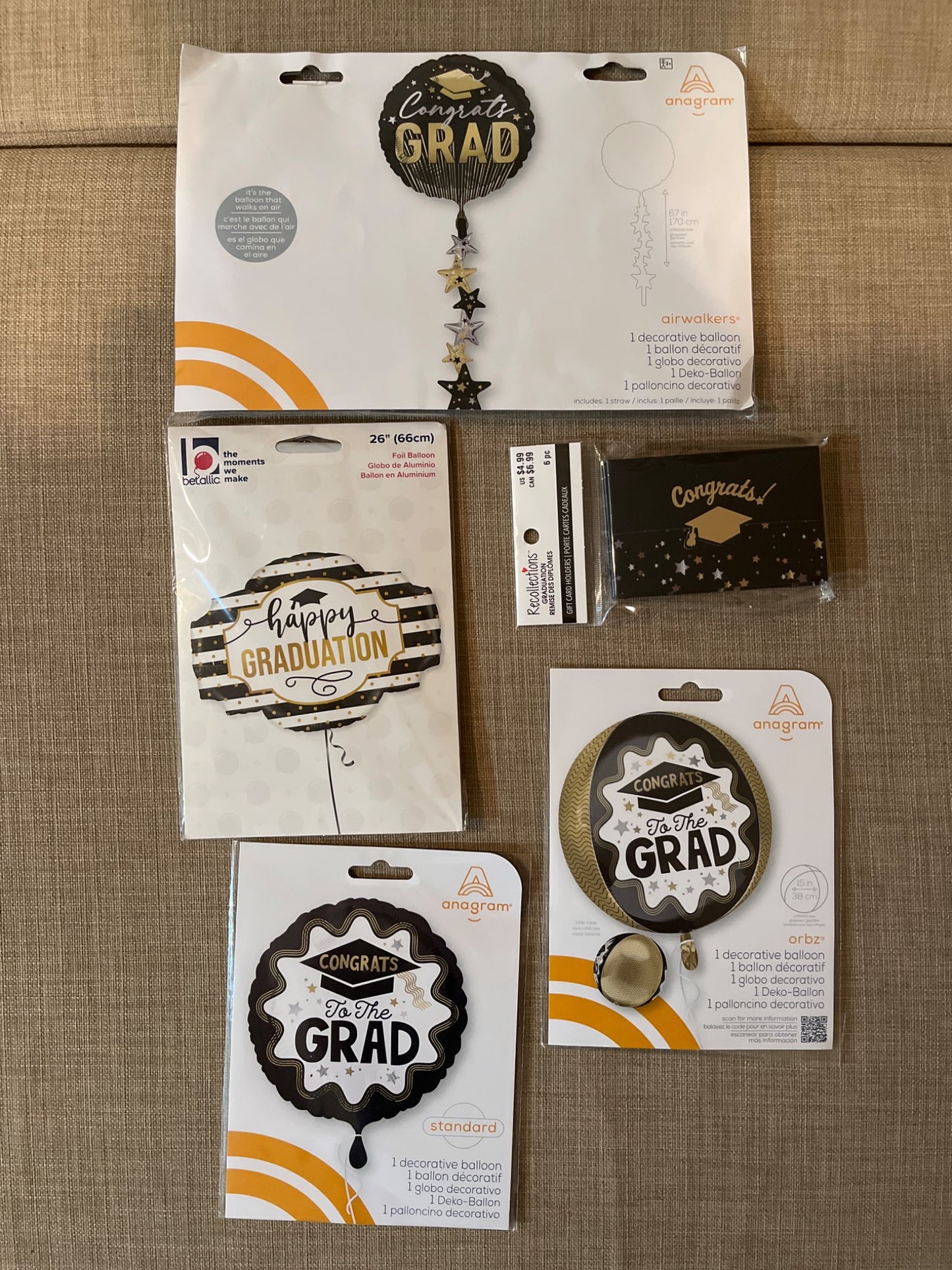 Graduation Balloon Bundle with Gift Card Holders