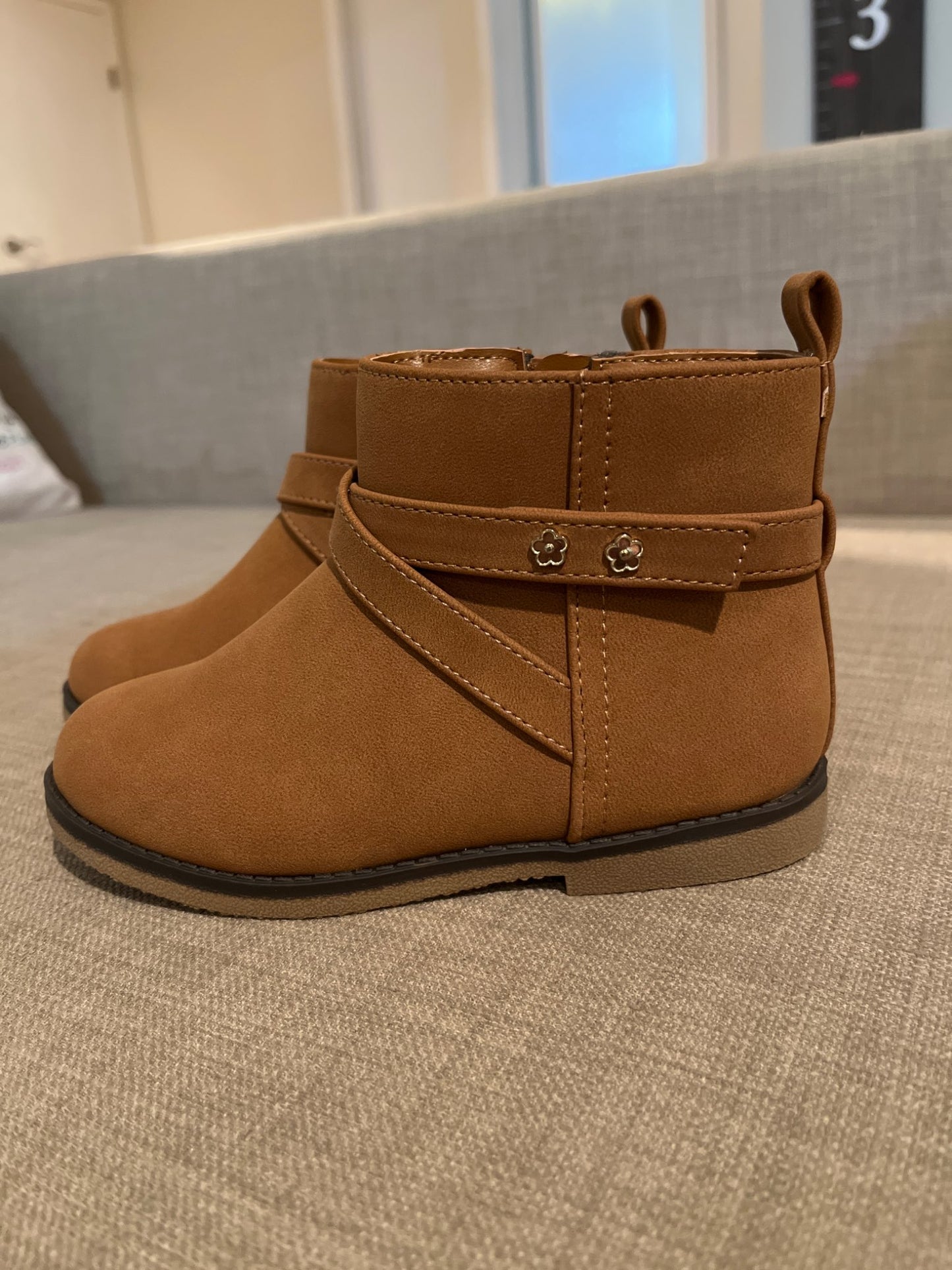 Adorable brown boots. Size 10. , Shoes 10 (Toddler:2-4yr)