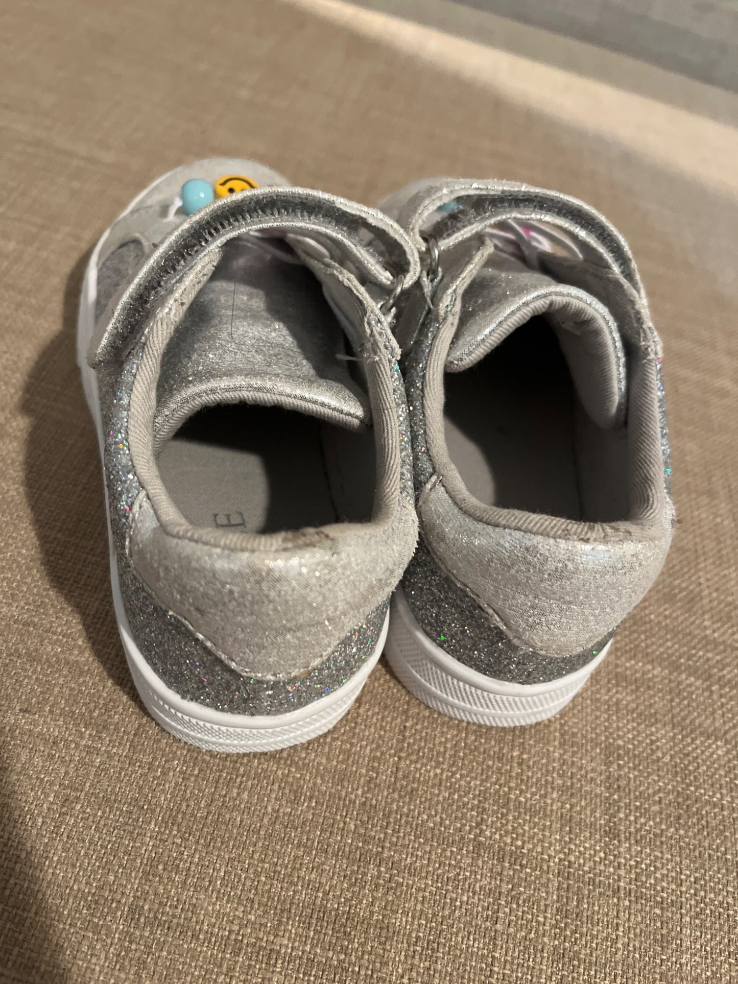 Sparkling running shoes (size 10) , Shoes 10 (Toddler:2-4yr)