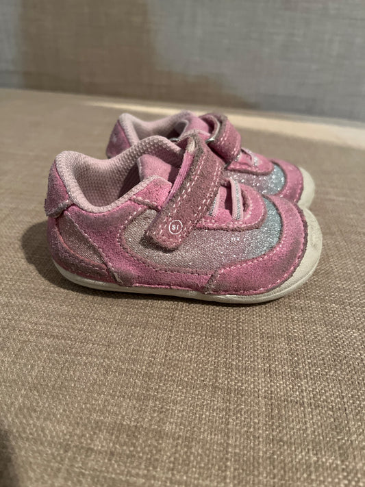 Stride Rite Size 4 Pink & Silver Sparkly Shoes , Shoes 4 (Baby: 0-12 mth)