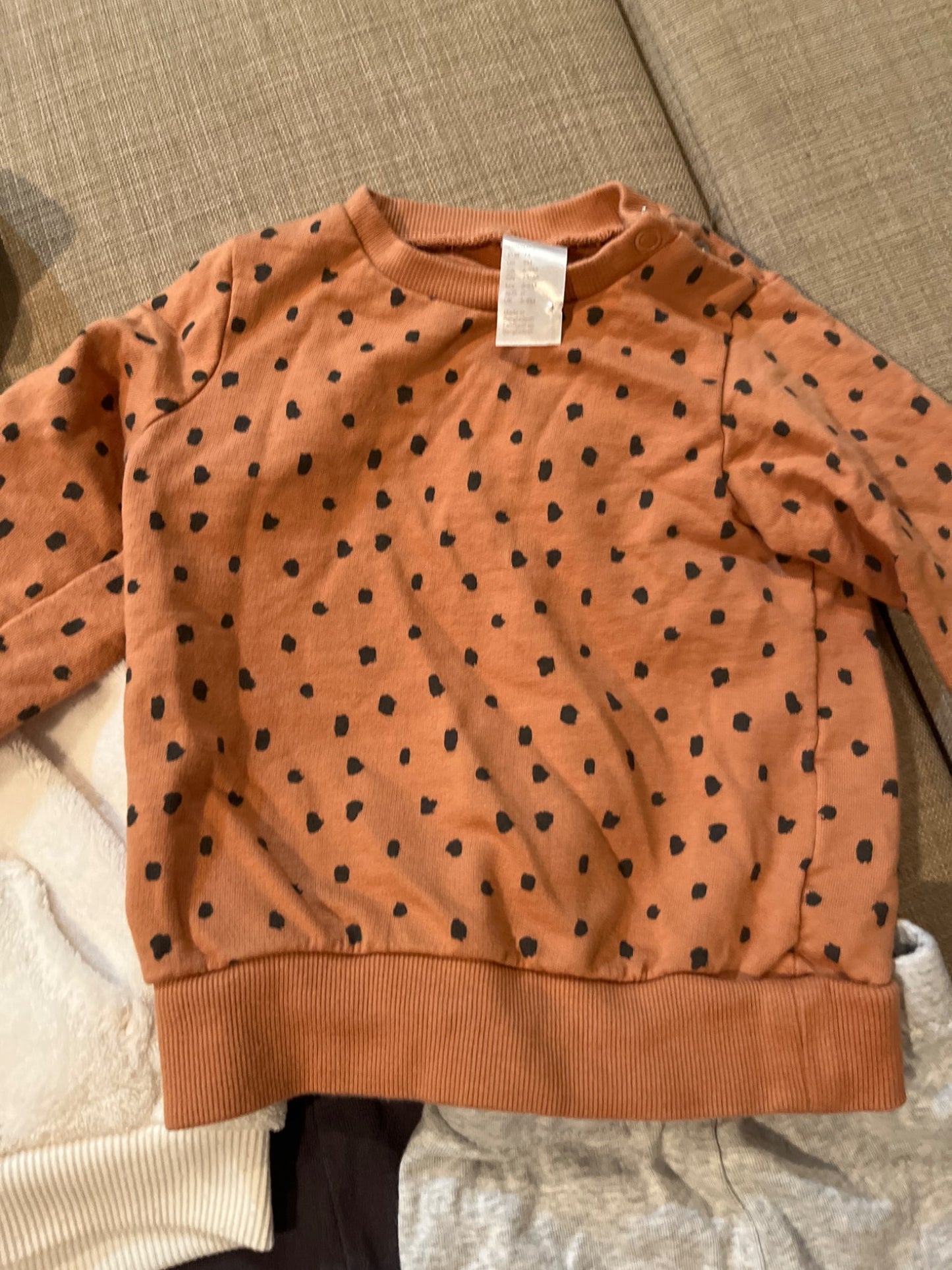 6-9 month Gender Neutral Bundle, Kids 9 Month (6-9M)