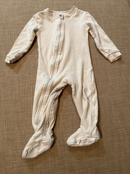 Zippyjamz beige/cream sleeper, Kids 9 Month (6-9M)