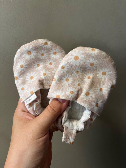 Gus and Kids Co Soft Shoe size 6-12 months , Shoes 3.5 (Baby: 0-12 mth)