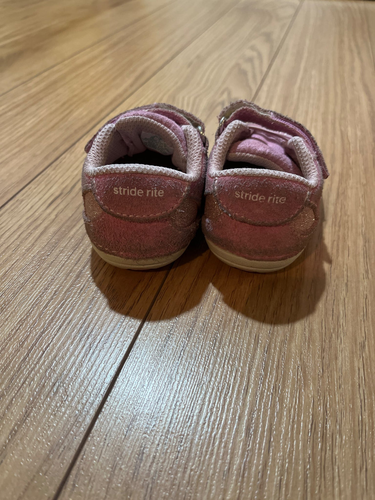 Stride Rite Size 4 (pink sparkles) , Shoes 4 (Baby: 0-12 mth)