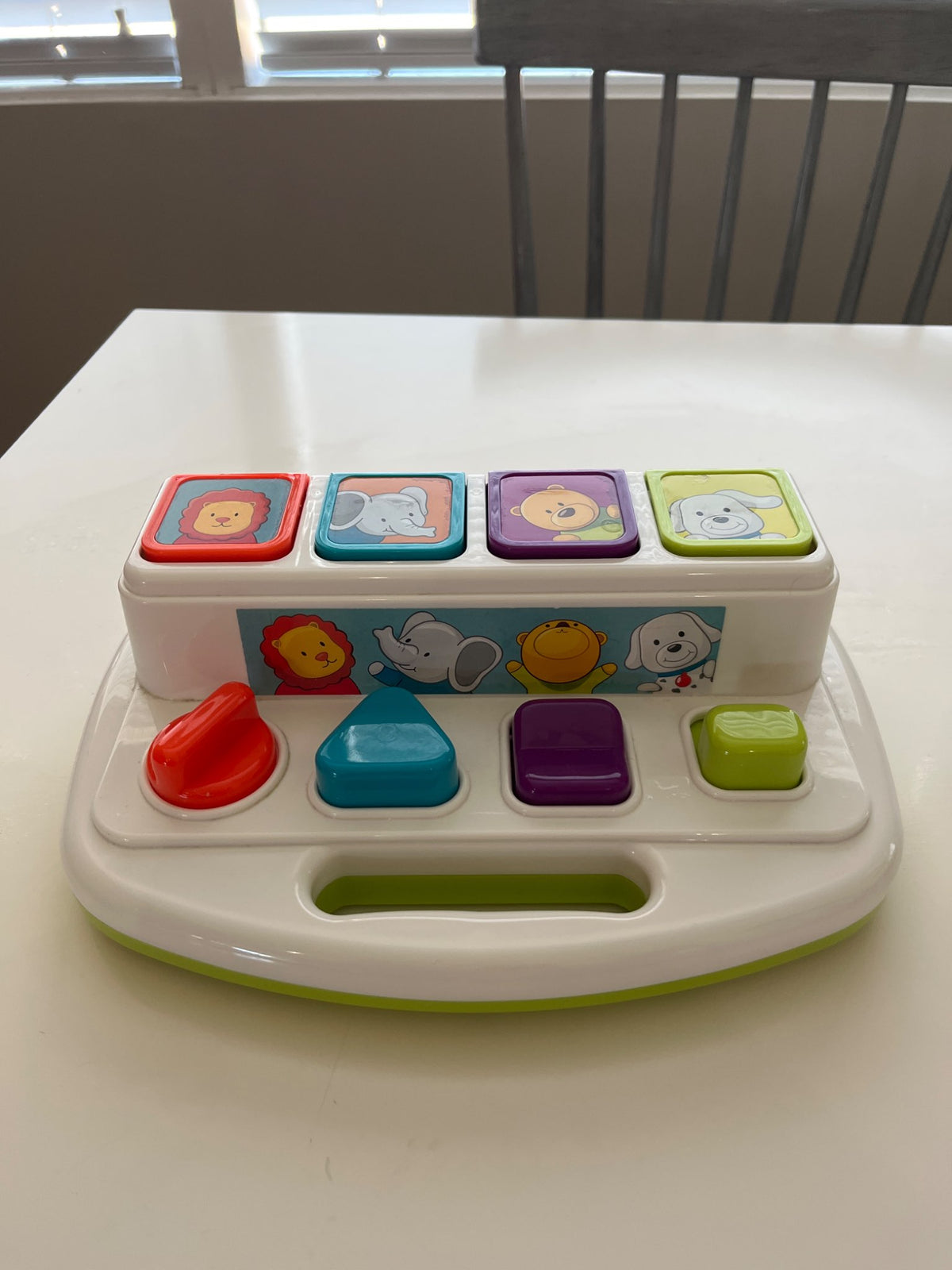 Battat Pop-Up Pals, Cause-and-Effect Pop-Up Animal Toy, Toddler, 4 Pals