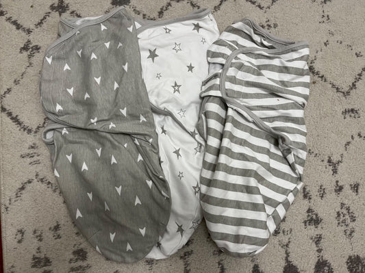 Velcro swaddles , 0-3 Months (Newborn)