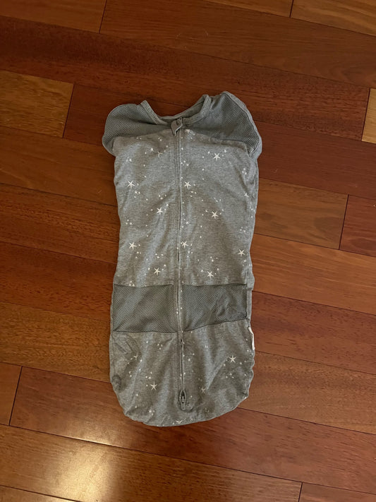 Happiest Baby Sleepea Swaddle - Size M , 0-6 Months (Small)