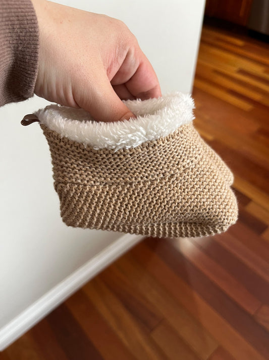 Gap baby booties - size 6-12 months , Shoes 3 (Baby: 0-12 mth)
