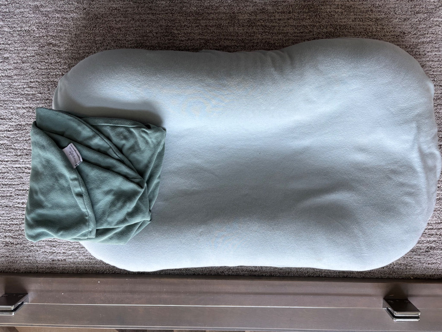 Snuggle Me Organic Infant Lounger + 2 covers, Retail: $210