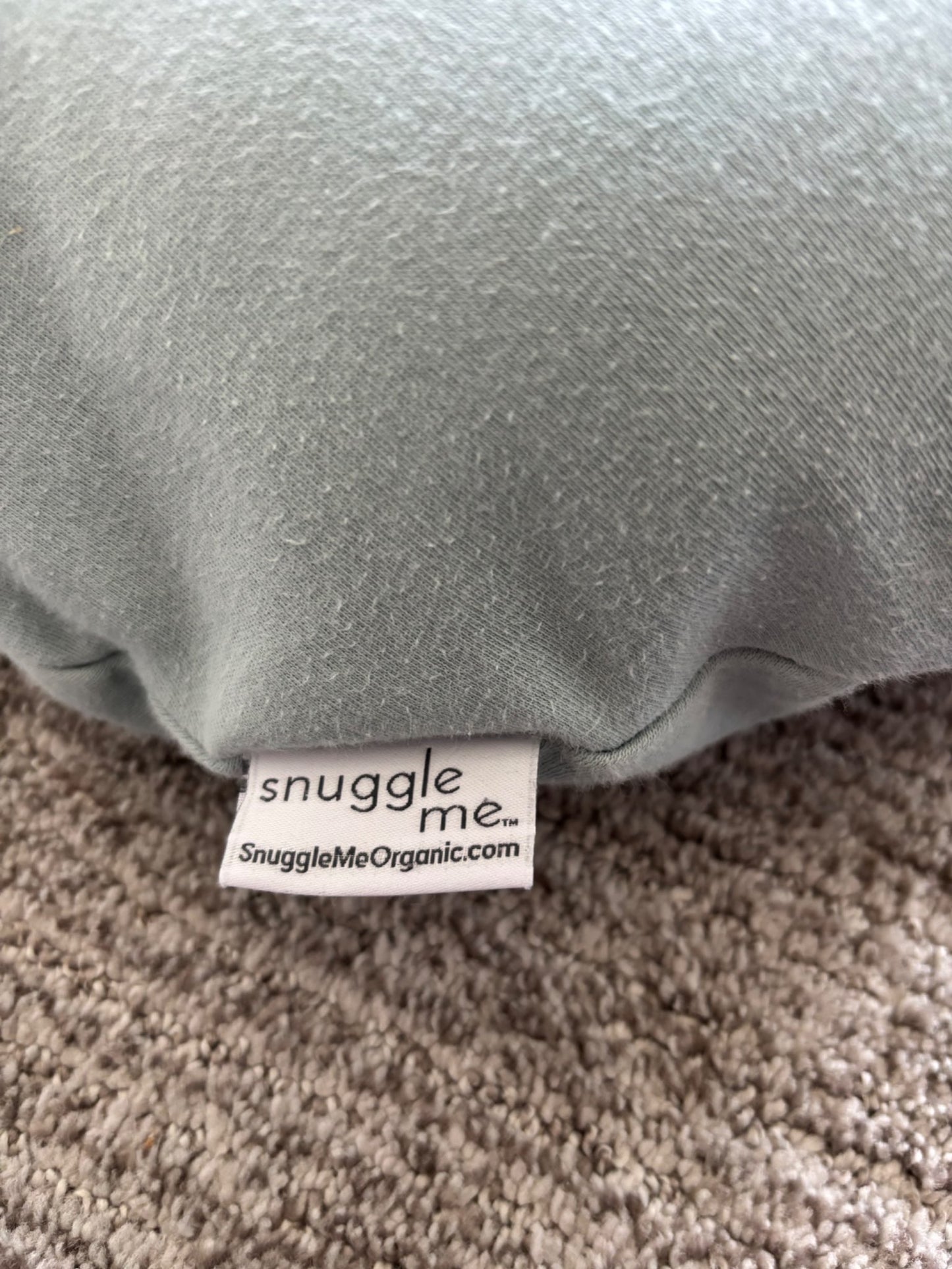 Snuggle Me Organic Infant Lounger + 2 covers, Retail: $210