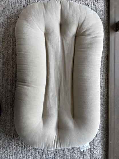 Snuggle Me Organic Infant Lounger + 2 covers, Retail: $210