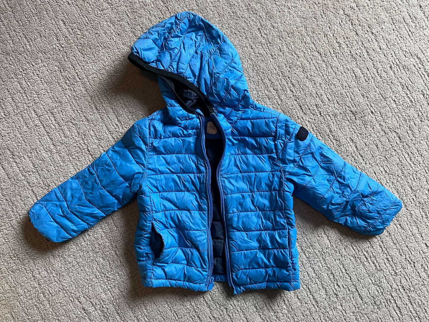 Light blue puffer jacket, Kids 3T