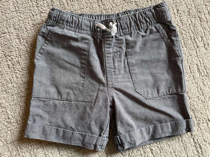 Light grey shorts, Kids 2T
