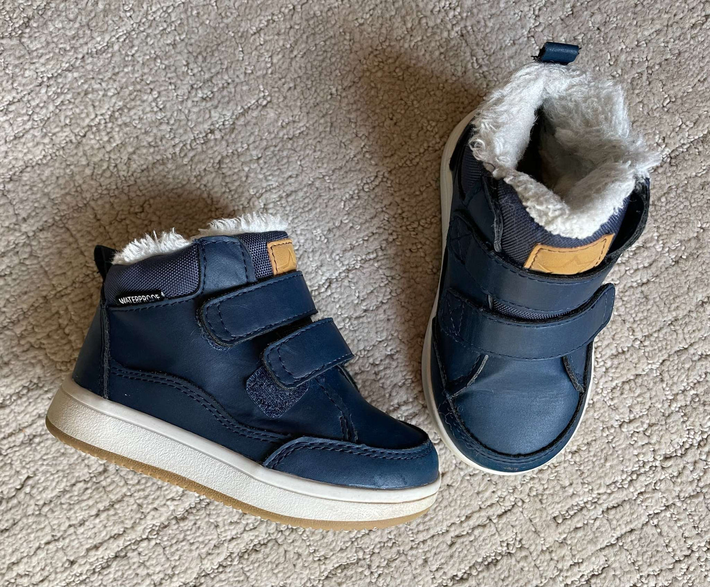 Sherpa-line waterproof boots, Shoes 6 (Walkers:12-24 mth)