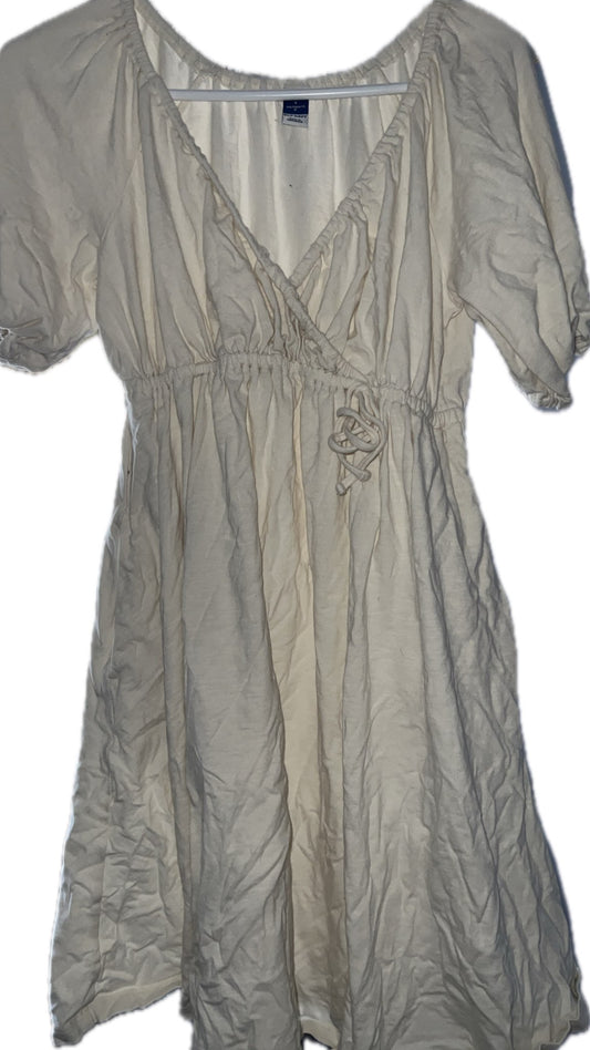 Old Navy Maternity Puff-Sleeve Cross-Front Swing Dress - Creme De La Creme. Retails for $50, Maternity S (4-6)