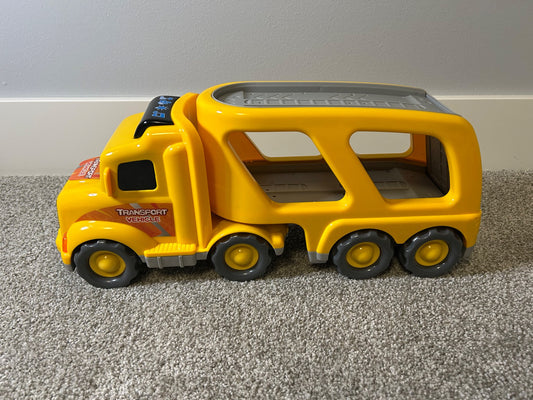 Car transporter truck