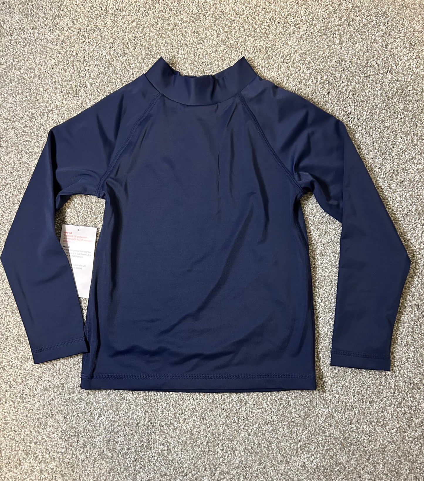 4T Old navy rash guard- retails for $23, Kids 4/4T
