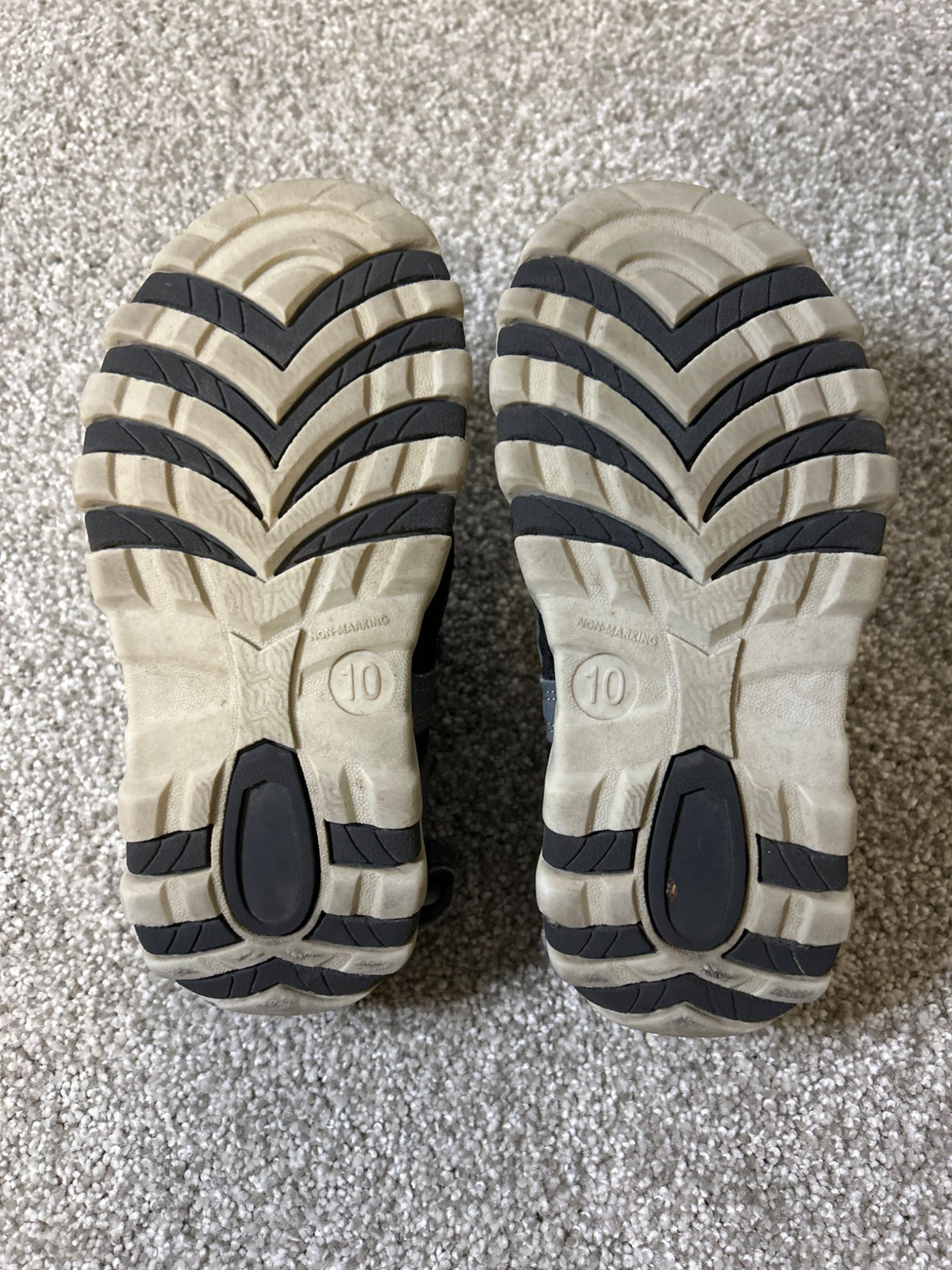 George sandals- retails for $15, Shoes 10 (Toddler:2-4yr)
