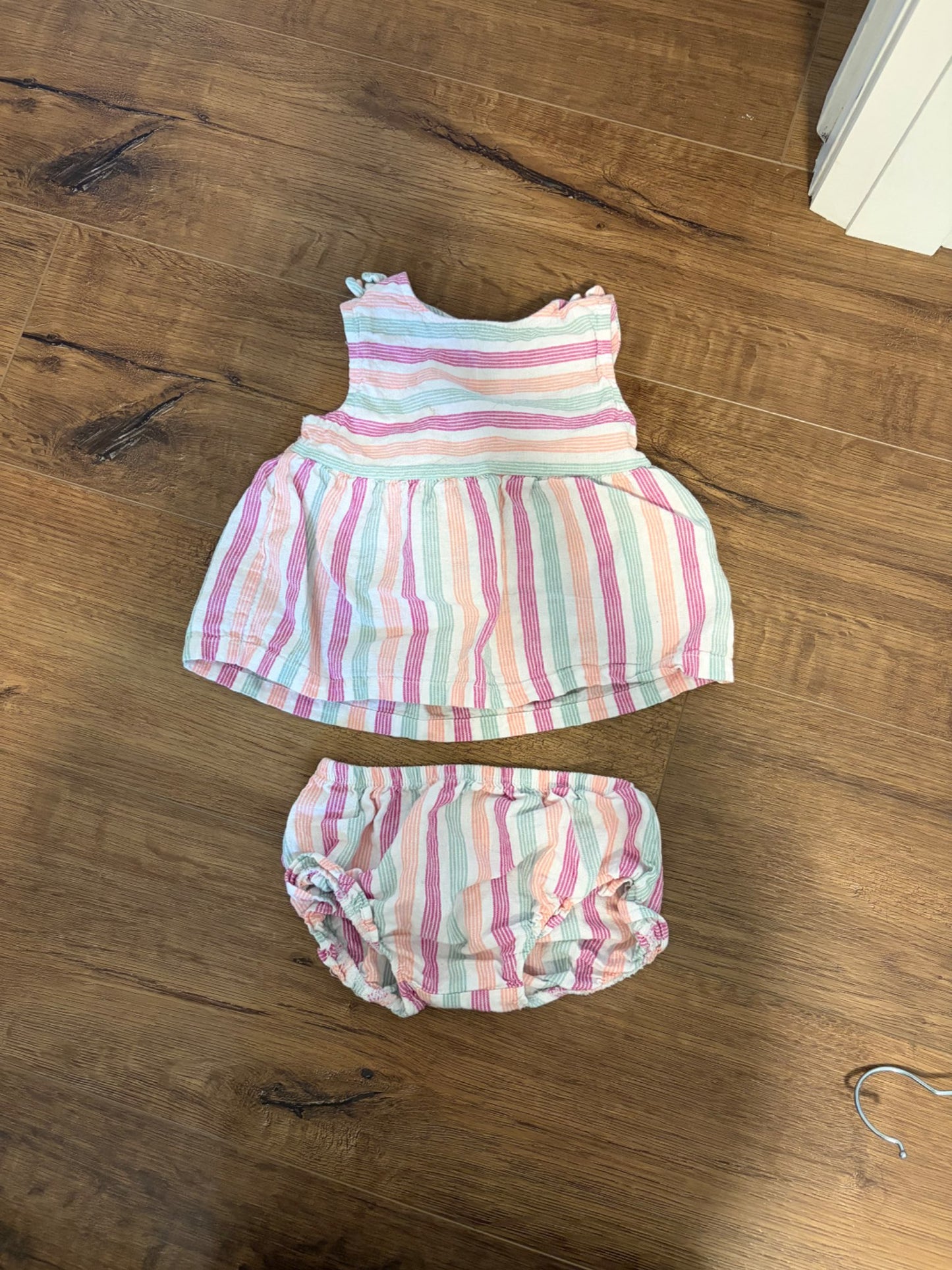 Carters summer linen set , Kids 18 Month (12-18M)