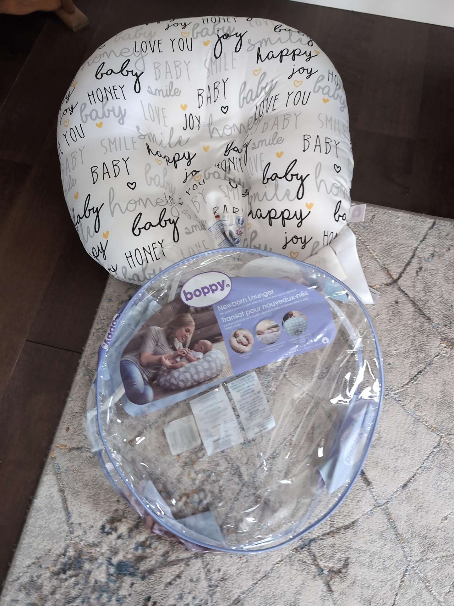 Boppy new born lounger