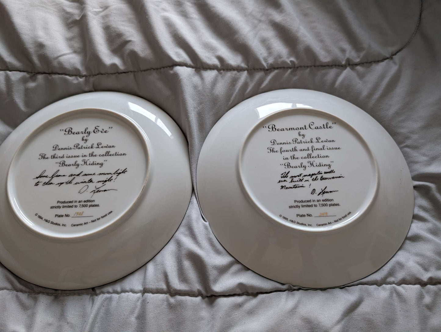 2 teddy bear collector plates