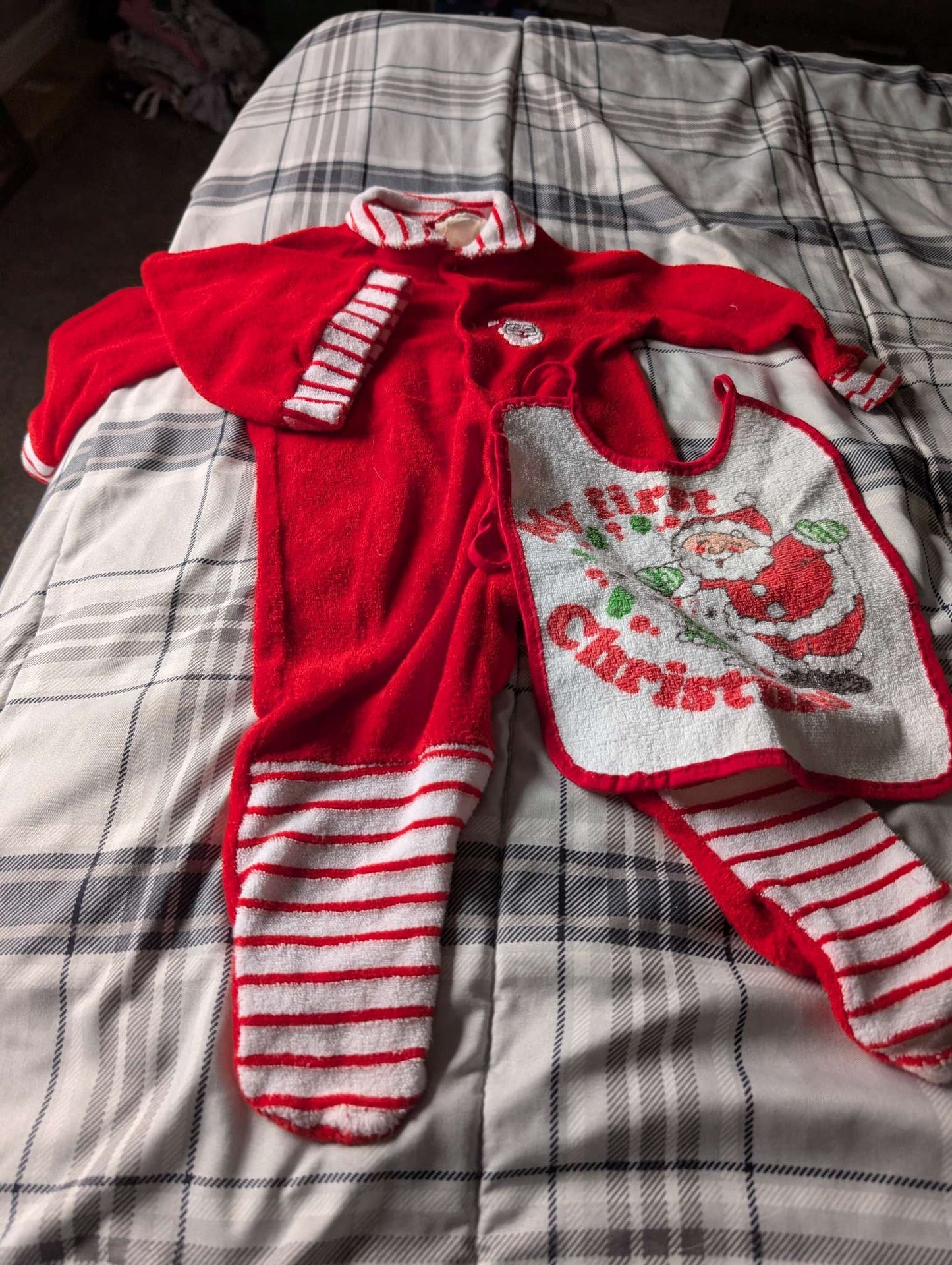 Santa pajama and hat and first Christmas bib, Kids 9 Month (6-9M)