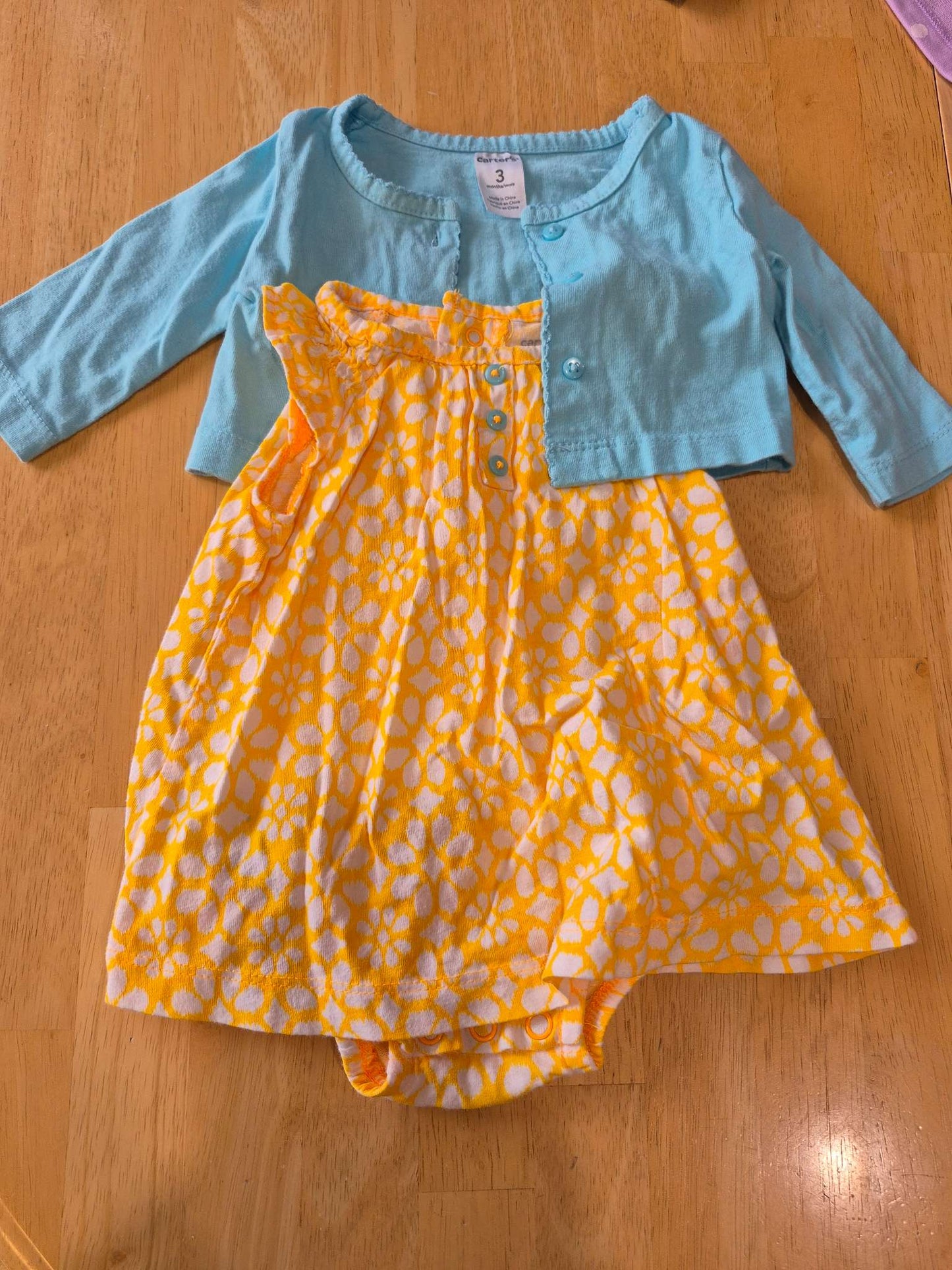 Carter's dress and sweater set, Kids 3 Month (0-3M)