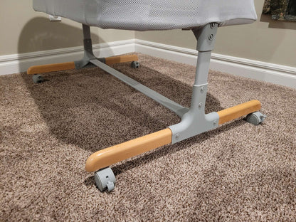 Skip Hop Cozy-Up 2 in 1 Bedside Sleeper and Bassinet