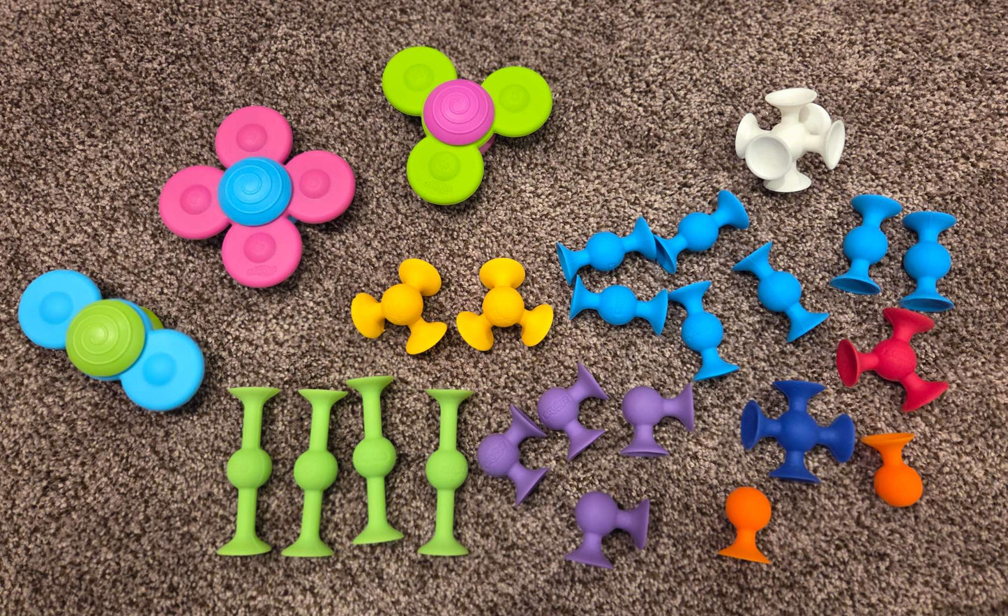 Fat Brain Toys Squigz - Spinners and Regular
