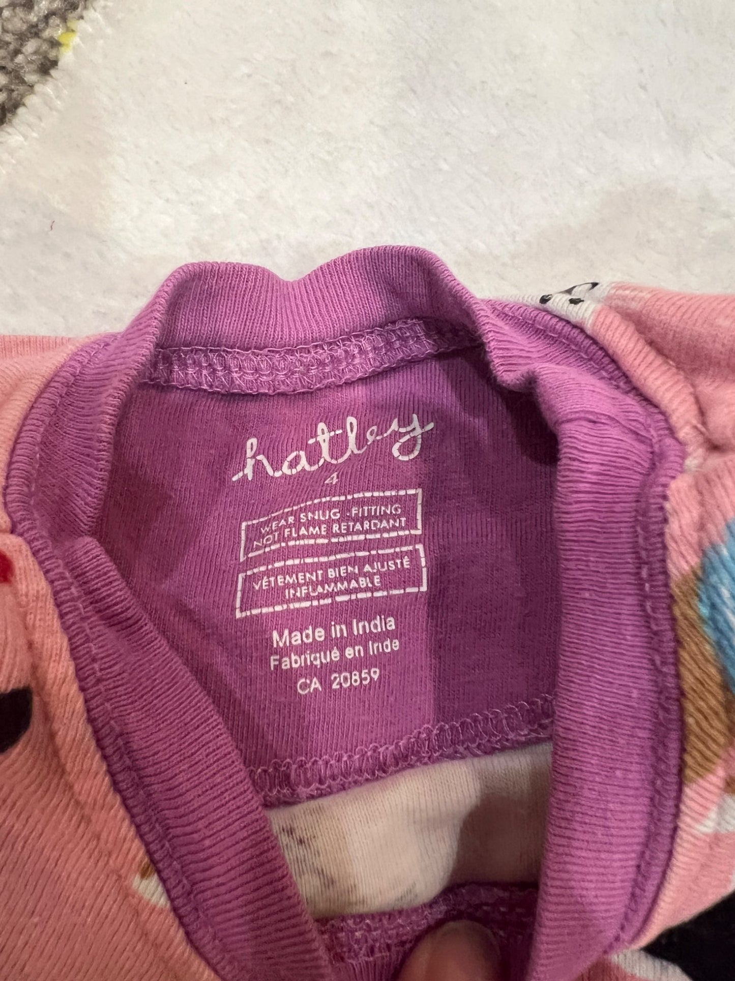 4T hatley cat pajayma set (1 free), Kids 4/4T