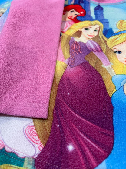 4T Disney frozen and princess fleece sweaters, Kids 4/4T