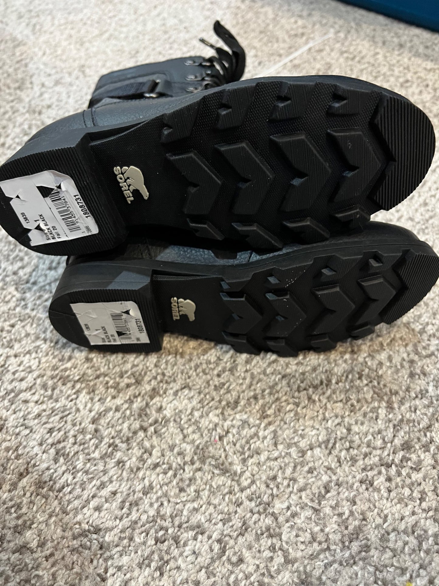 SOREL waterproof leather boots size 1Y- NEW, Shoes 1 (Kids:4-8yr)