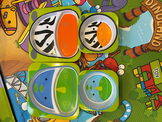 Skip hop Dino and zebra plate /bowl sets