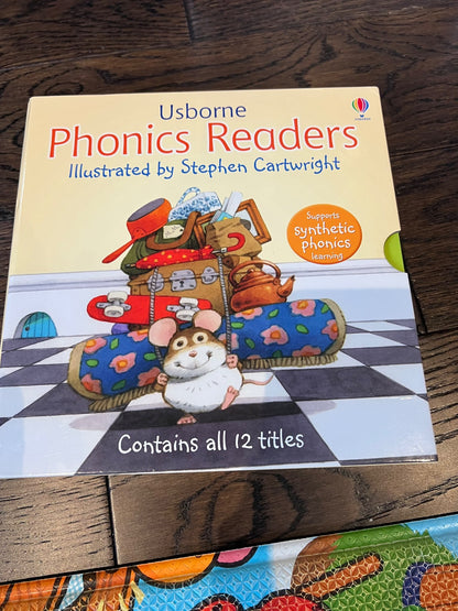 Usborne phonics readers set of 12