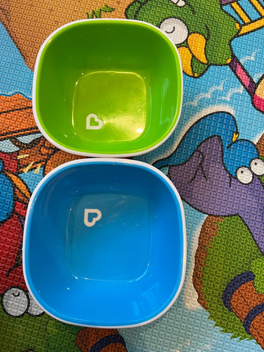 Munchkin toddler bowls
