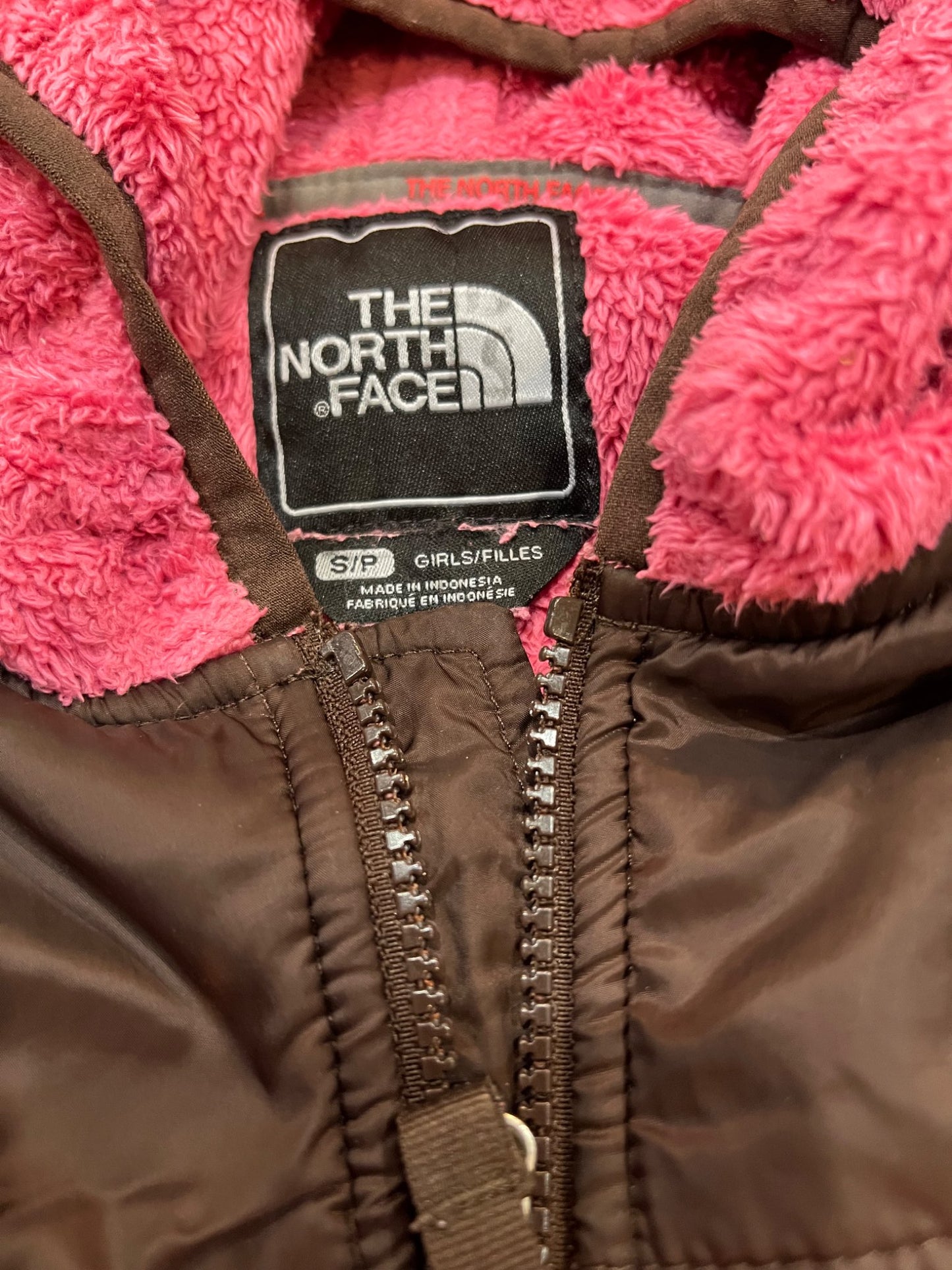 7/8 small- North face fuzzy sweater , Kids 7 & 8 (small)