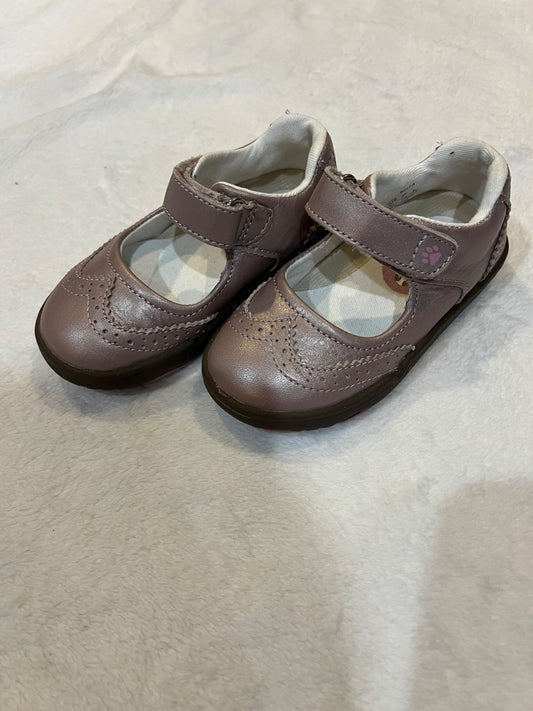 NWOT- 5.5T shoe size Hush puppies Mary jane shoes, Shoes 5.5 (Walkers:12-24 mth)