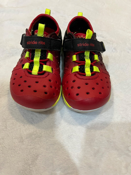 5T stride rite Philiban shoes- red, Shoes 5 (Walkers:12-24 mth)
