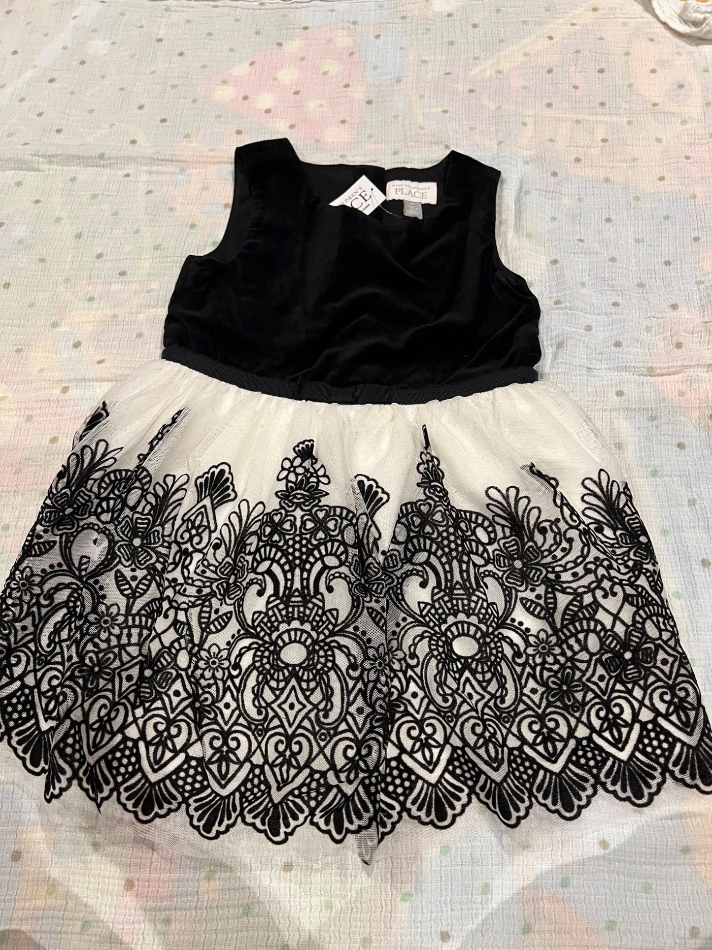 4T children place formal black/white dress- NEW, Kids 4/4T