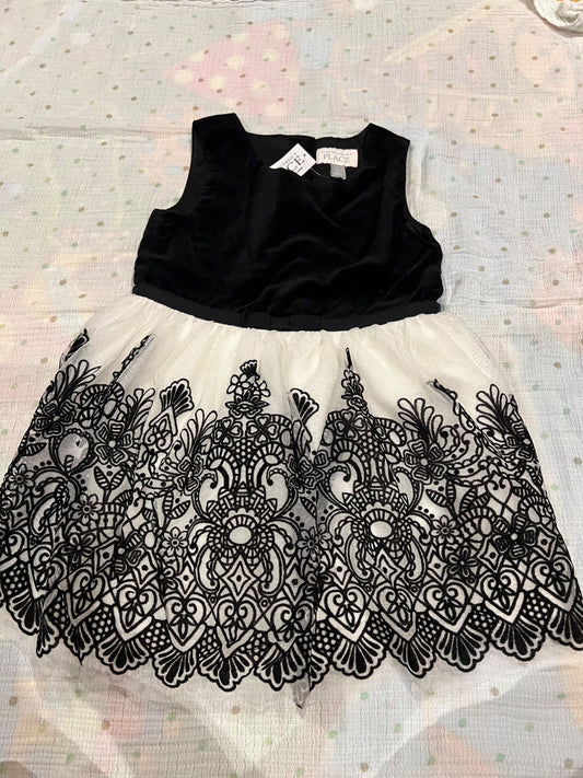 4T children place formal black/white dress- NEW, Kids 4/4T