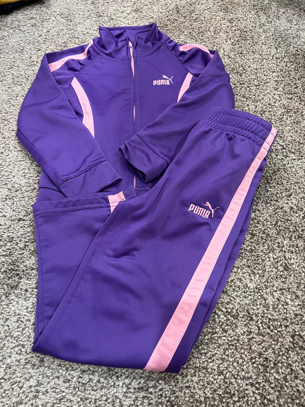 4T- puma purple track suit , Kids 4/4T