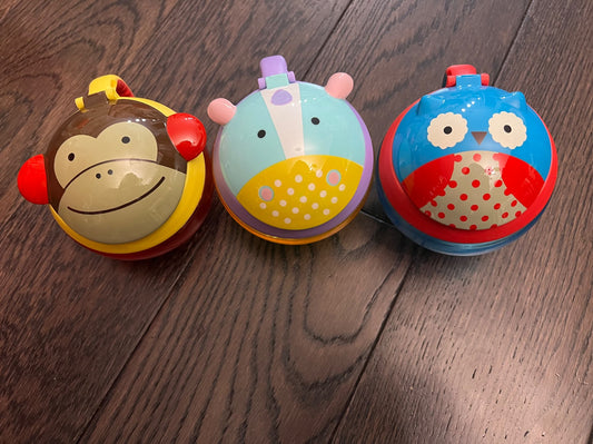 Skip hop snack containers (price for all 3)
