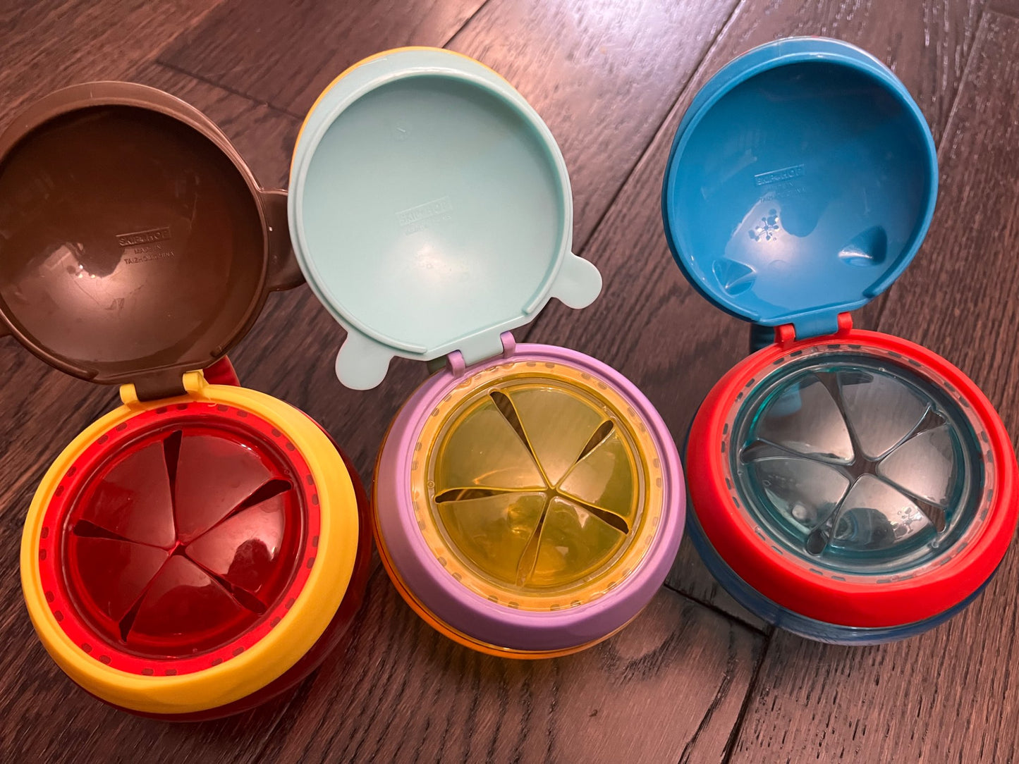 Skip hop snack containers (price for all 3)