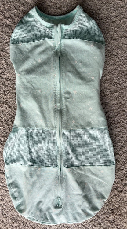 Happiest Baby Sleepea Sack / Swaddle Size Medium, 6-12 Months (Medium)