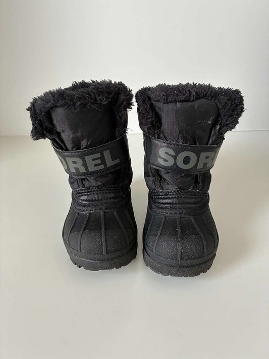 Sorel Winter Boots size 5, Shoes 5 (Walkers:12-24 mth)