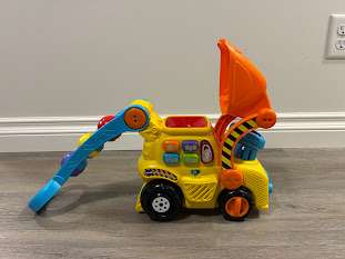 VTech Pop-a-Balls Push & Pop Bulldozer