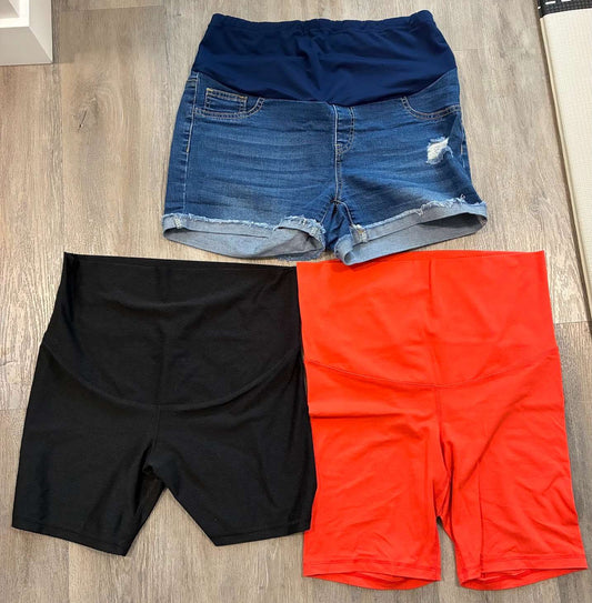Maternity shorts