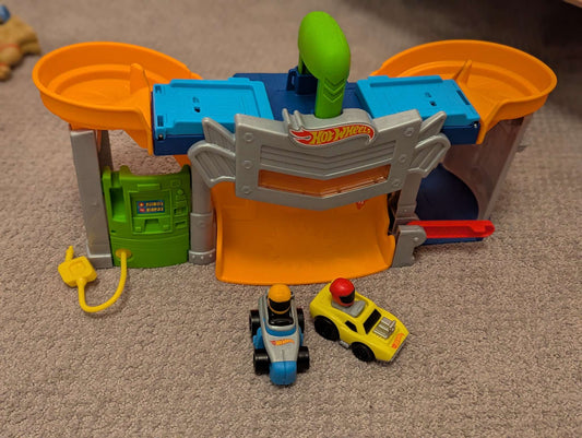Fisher Price hot wheels track