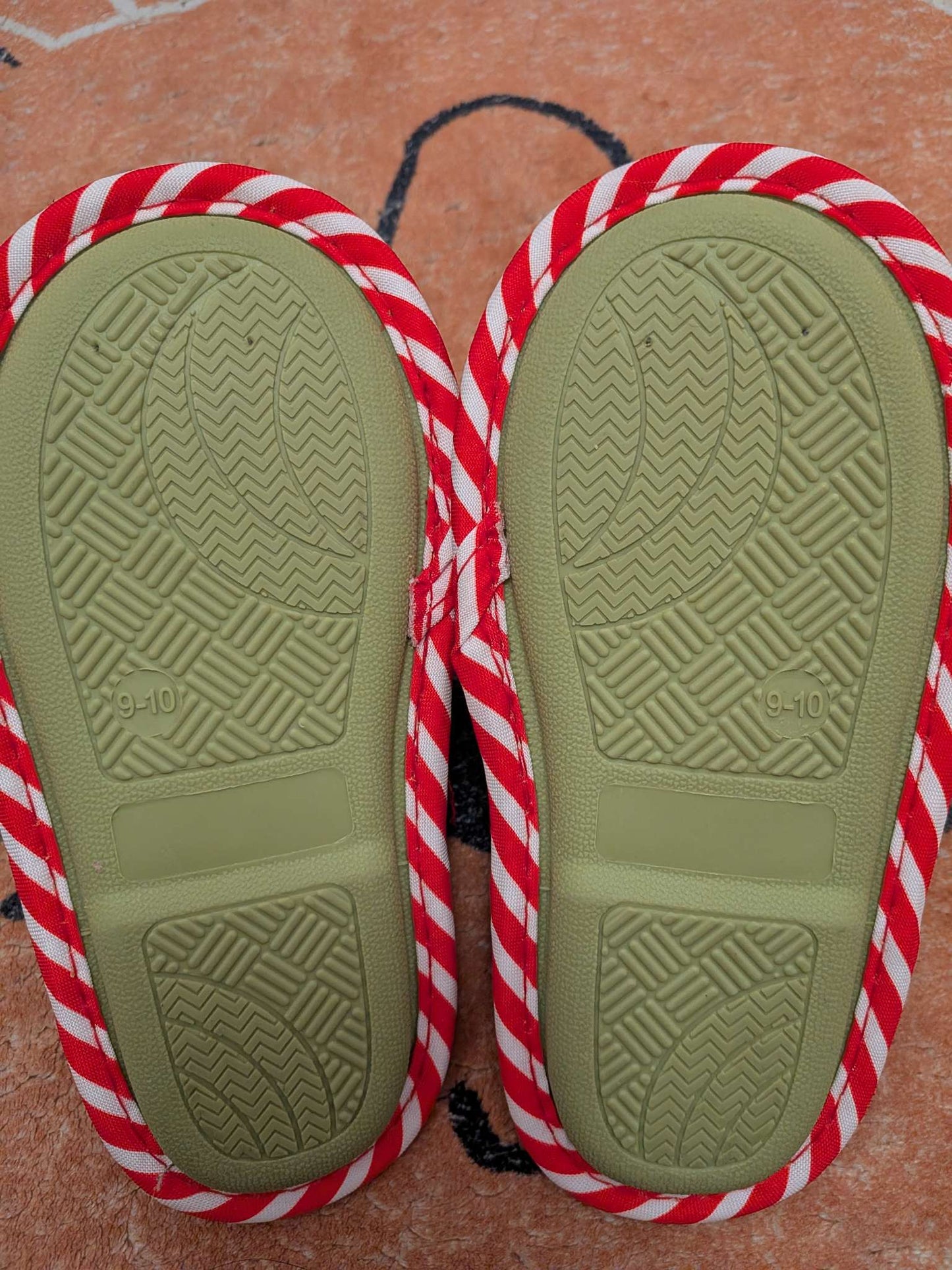 The Grinch Slippers , Shoes 9 (Toddler:2-4yr)
